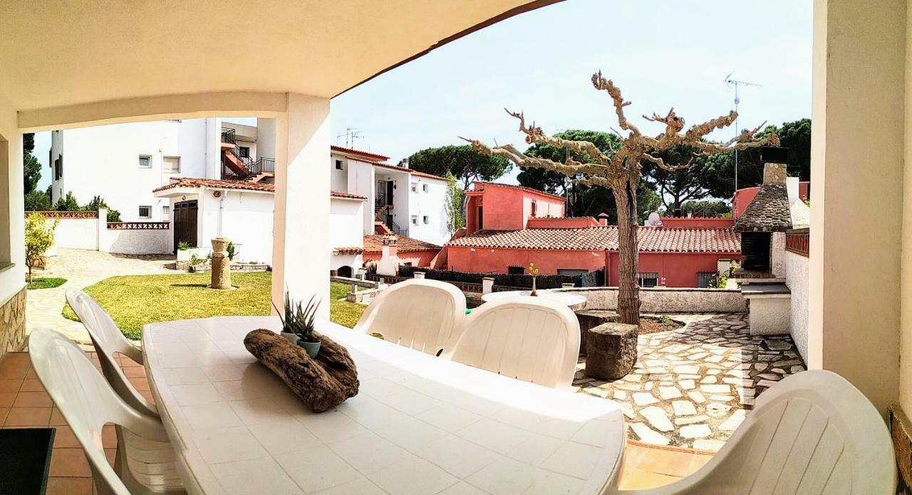 Vacay Apartamento Montgo, Agradable Jardin! En Costa Brava L'Escala! Exteriér fotografie